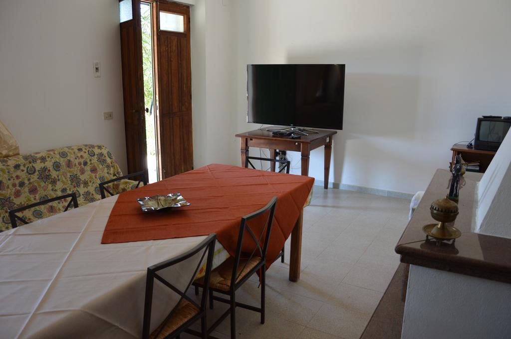 Azienda Agrituristica Carida Zaccanopoli ภายนอก รูปภาพ
